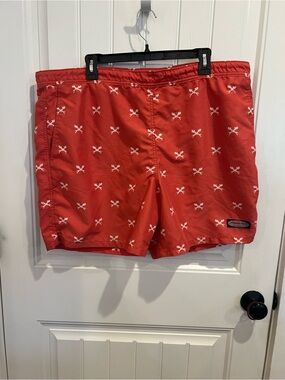 Vineyard Vines Red Fishbone Print Swim Trunks L